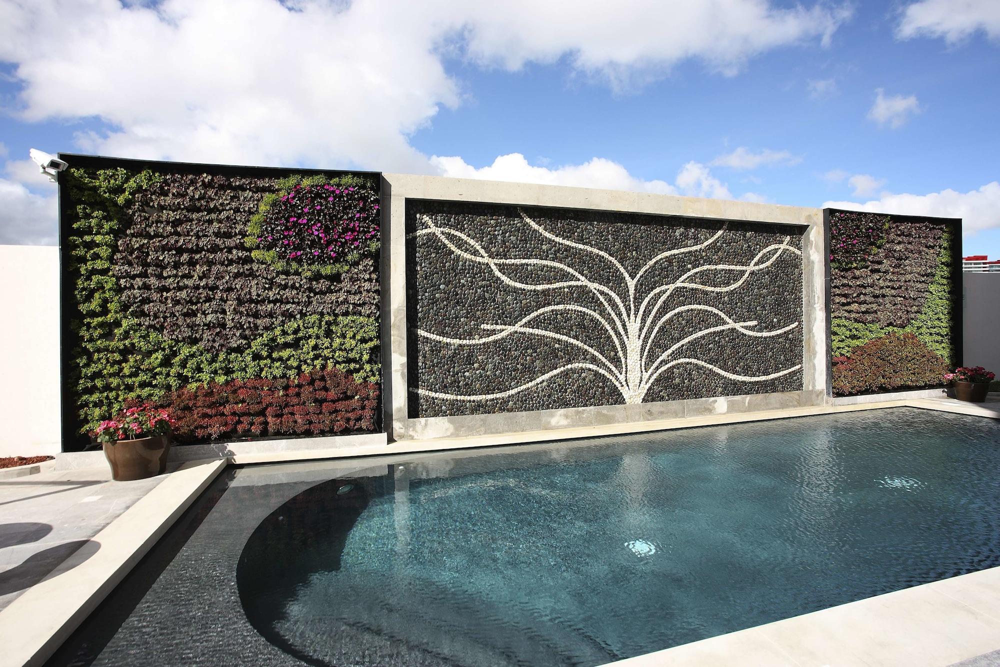 Hs Hotsson Hotel Queretaro Exterior photo